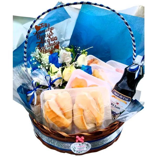 Cesta Café da manhã com Arranjo de flores